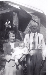 1948 Linda Del Monaco, Rhoda & Carl Scott.jpg